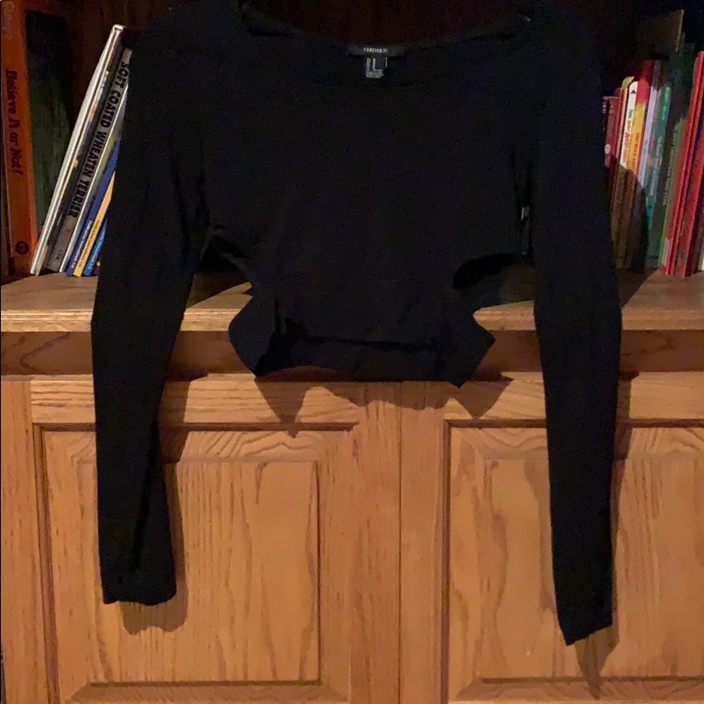Black Long Sleeve Crop Top with side Cut Out